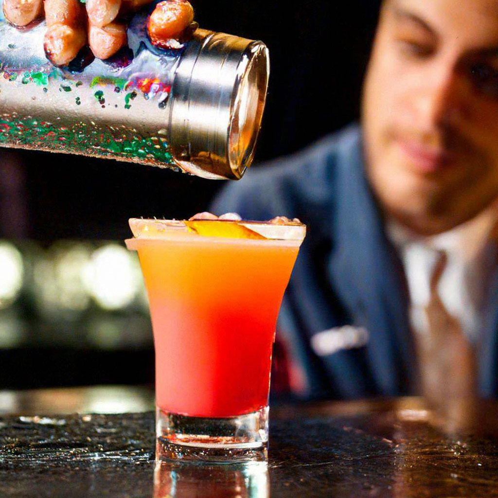 Yangilantirish asoslari uchun tsitrus va yalpiz ingredientlari